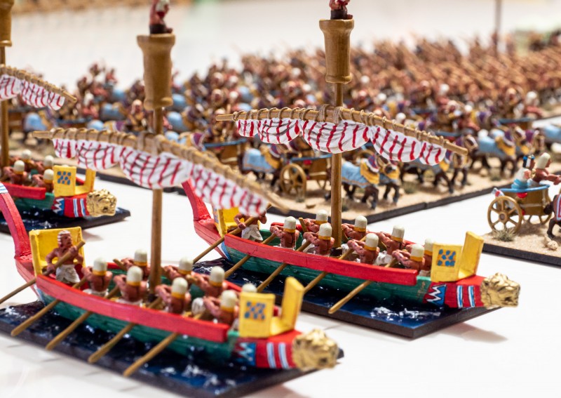 New_Kingdom_Egyptian_07.jpg (979.28 KiB) 6682 mal betrachtet Die kleine, aber feine Nilflotte.